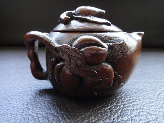 竹雕茶壺